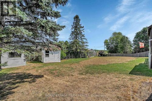 43 Blacksmith Road, Rideau Lakes, ON - Outdoor