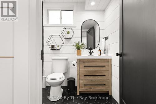 77 Lockerbie Crescent, Collingwood, ON - Indoor Photo Showing Bathroom