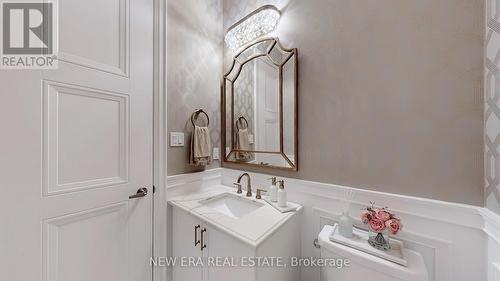 187 Purple Creek Road, Vaughan, ON - Indoor Photo Showing Bathroom