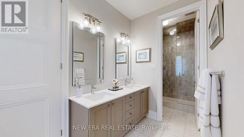 187 Purple Creek Road, Vaughan, ON - Indoor Photo Showing Bathroom