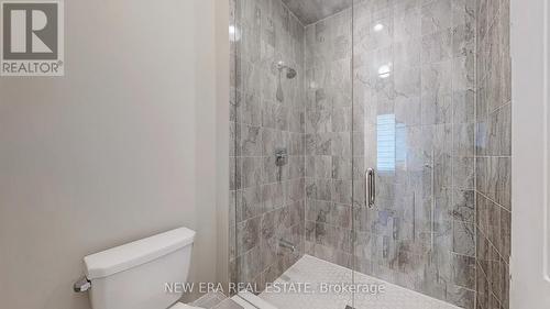 187 Purple Creek Road, Vaughan, ON - Indoor Photo Showing Bathroom