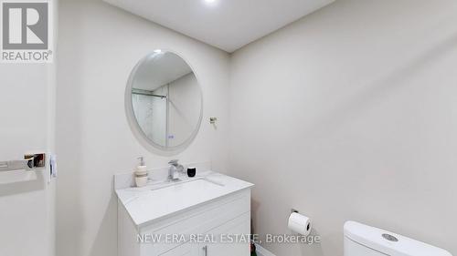187 Purple Creek Road, Vaughan, ON - Indoor Photo Showing Bathroom