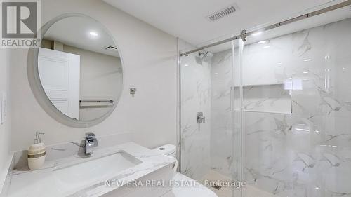 187 Purple Creek Road, Vaughan, ON - Indoor Photo Showing Bathroom