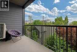 Spacious North facing patio - 