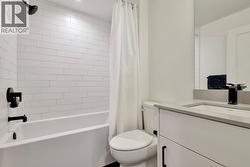 Full bathroom with tub/shower - 