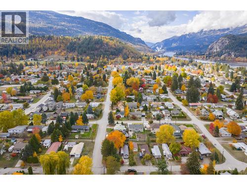 320 3Rd Avenue, Castlegar, BC 