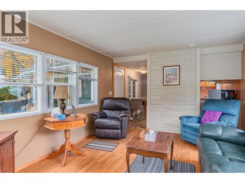 320 3Rd Avenue, Castlegar, BC 