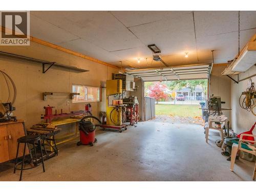 320 3Rd Avenue, Castlegar, BC 