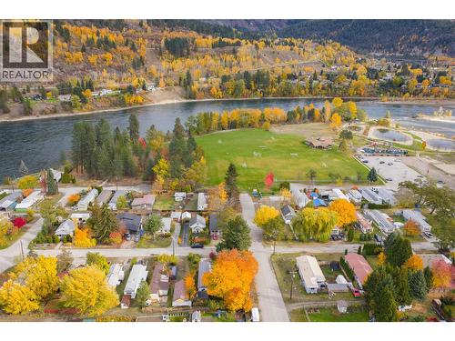 320 3Rd Avenue, Castlegar, BC 