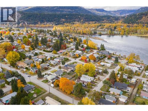 320 3Rd Avenue, Castlegar, BC 