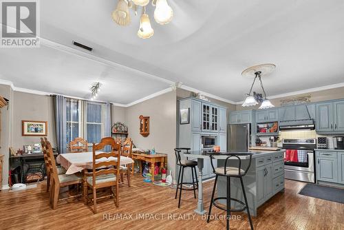 272 Raglan Road W, Oshawa, ON - Indoor