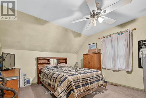 272 Raglan Road W, Oshawa, ON - Indoor Photo Showing Bedroom