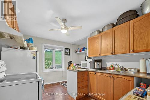 272 Raglan Road W, Oshawa, ON - Indoor Photo Showing Other Room