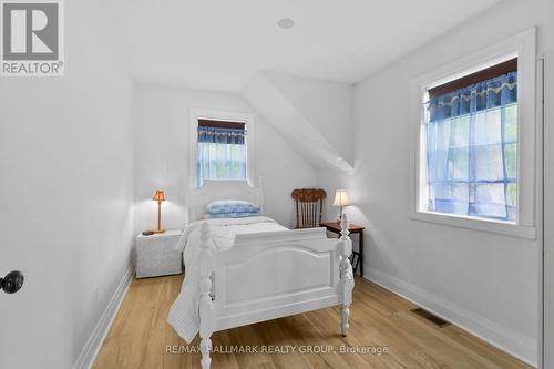 500 Bayview Drive, Ottawa, ON - Indoor Photo Showing Bedroom