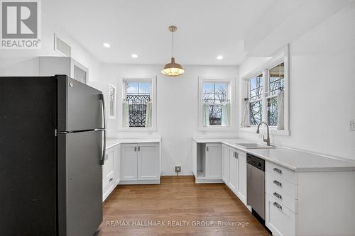 500 Bayview Drive, Ottawa, ON - Indoor Photo Showing Kitchen