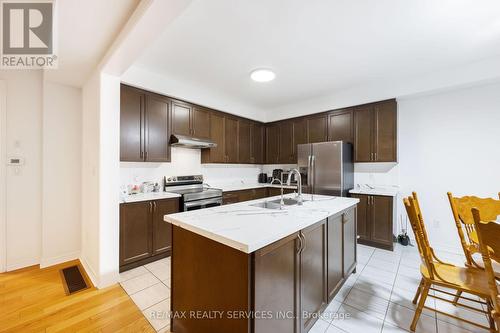 20 Cherry Taylor Avenue, Cambridge, ON - Indoor Photo Showing Kitchen