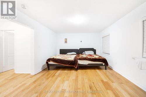 20 Cherry Taylor Avenue, Cambridge, ON - Indoor Photo Showing Bedroom