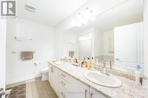 20 Cherry Taylor Avenue, Cambridge, ON - Indoor Photo Showing Bathroom