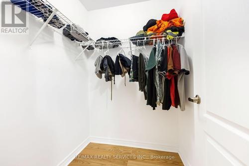 20 Cherry Taylor Avenue, Cambridge, ON - Indoor With Storage