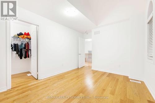 20 Cherry Taylor Avenue, Cambridge, ON - Indoor Photo Showing Other Room
