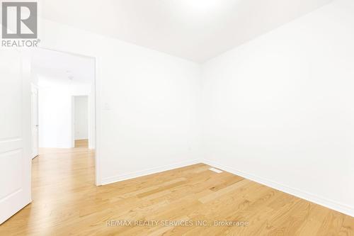 20 Cherry Taylor Avenue, Cambridge, ON - Indoor Photo Showing Other Room