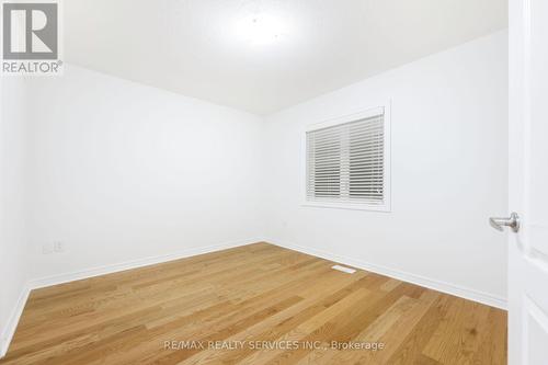 20 Cherry Taylor Avenue, Cambridge, ON - Indoor Photo Showing Other Room