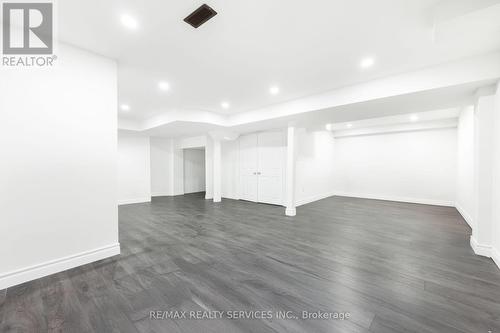 20 Cherry Taylor Avenue, Cambridge, ON - Indoor Photo Showing Other Room