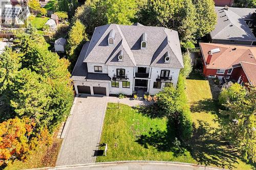 19 Blyth Street, Richmond Hill, ON - Outdoor