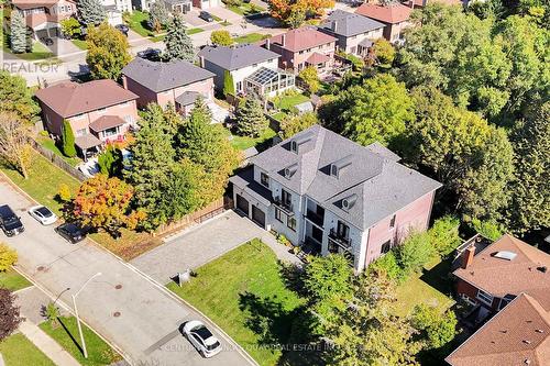 19 Blyth Street, Richmond Hill, ON - Outdoor