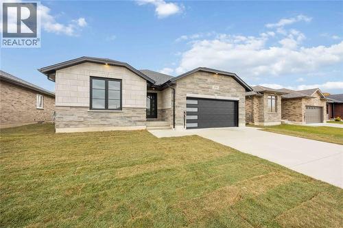 230 Nicholas Street, Sarnia, ON - Outdoor With Facade