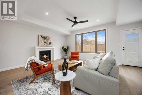 230 Nicholas Street, Sarnia, ON - Indoor Photo Showing Living Room With Fireplace