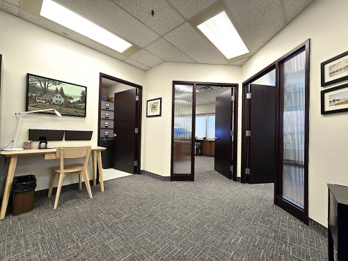 Bureau - 425-4650 Boul. Des Laurentides, Laval (Vimont), QC - Indoor