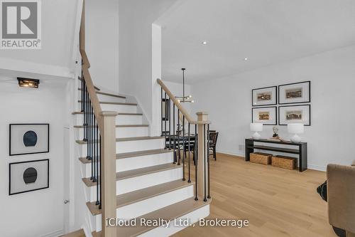 18 - 2295 Rochester Circle, Oakville, ON - Indoor Photo Showing Other Room