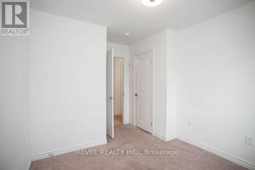 7 Poole Street, Brantford, ON - Indoor Photo Showing Other Room