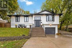 45 BRADLEY STREET  St. Catharines, ON L2T 1R5