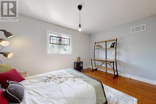 1031 Lake Drive N, Georgina, ON - Indoor Photo Showing Bedroom