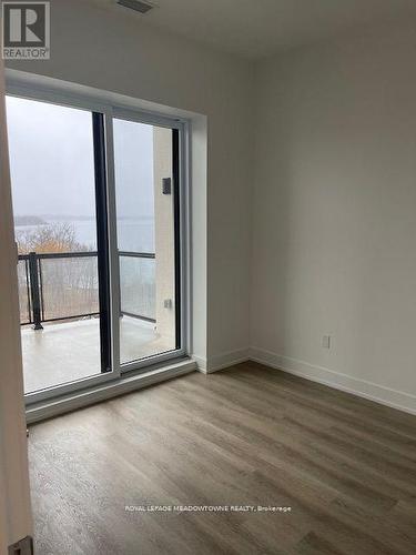 Ph1 - 19B West Street N, Kawartha Lakes, ON - Indoor Photo Showing Other Room