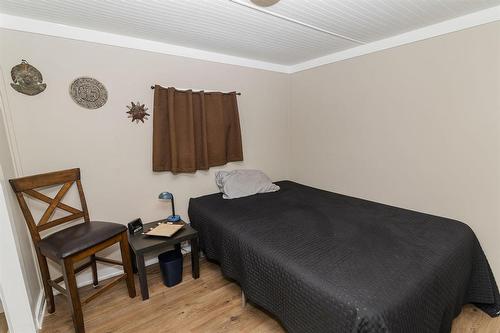 8 Mobile Street, Carman, MB - Indoor Photo Showing Bedroom