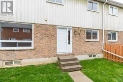 19 - 15 TRACEY PARK DRIVE  Belleville (Belleville Ward), ON K8P 4R4