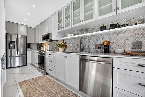 Cuisine - 1150 Rue Beatty, Montréal (Verdun/Île-Des-Soeurs), QC - Indoor Photo Showing Kitchen With Upgraded Kitchen