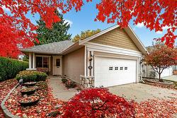 101-1321 Ridgeway Drive  Kelowna, BC V1Y 9T6