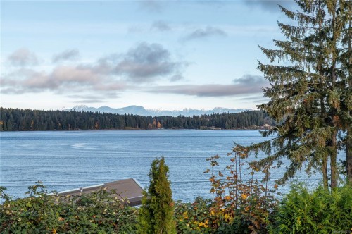 3885 Discovery Dr, Campbell River, BC 