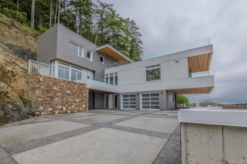 3887 Gulfview Dr, Nanaimo, BC 