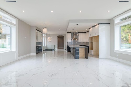 3887 Gulfview Dr, Nanaimo, BC 