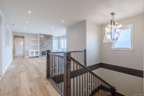 3887 Gulfview Dr, Nanaimo, BC 