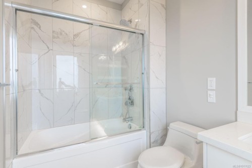 3887 Gulfview Dr, Nanaimo, BC 