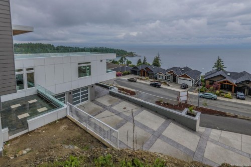 3887 Gulfview Dr, Nanaimo, BC 