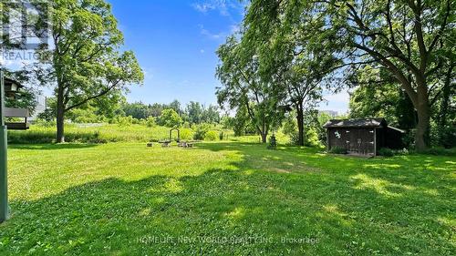 18770 Leslie Street, East Gwillimbury, ON - Outdoor