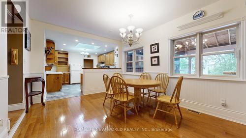 18770 Leslie Street, East Gwillimbury, ON - Indoor Photo Showing Dining Room