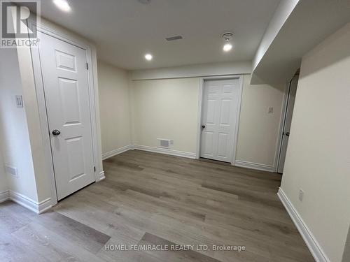 5898 Mersey Street, Mississauga, ON - Indoor